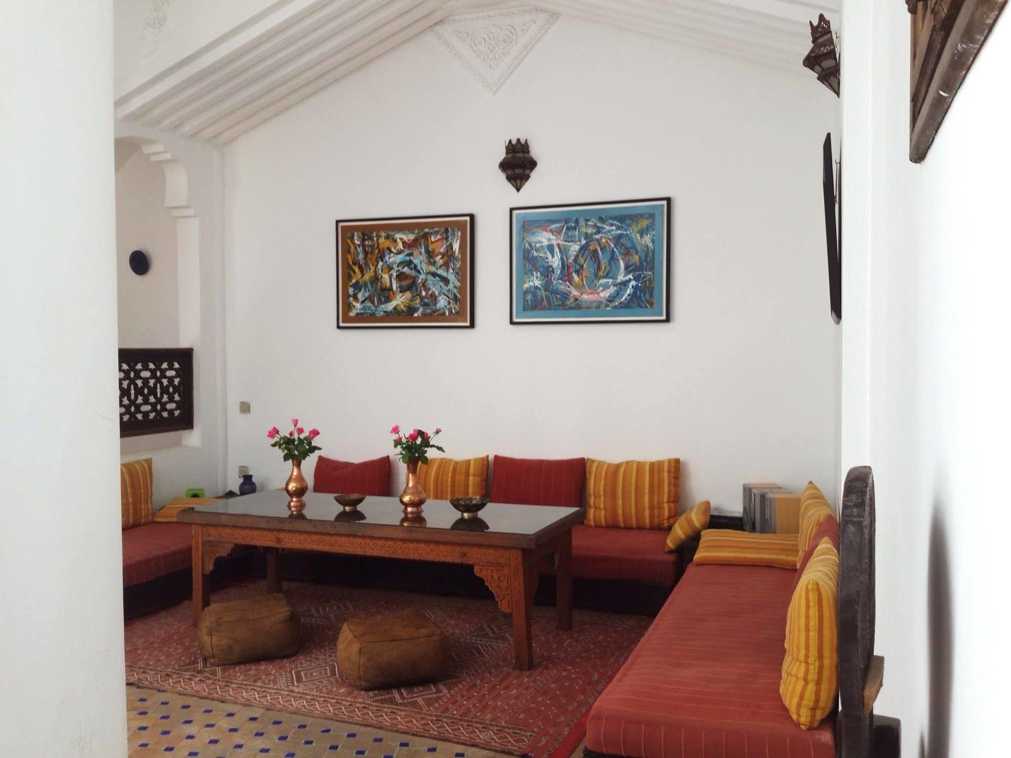 Riad Arous Chamel Танжер Екстериор снимка